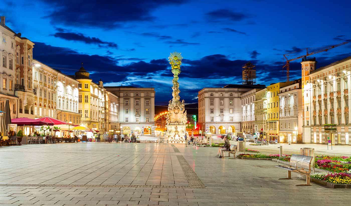 Linz Uçak Bileti