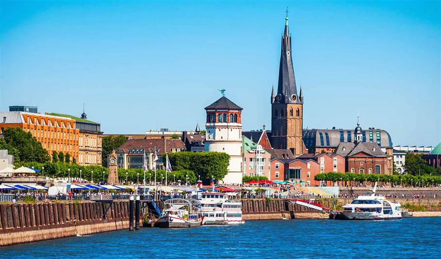 Düsseldorf  Uçak Bileti