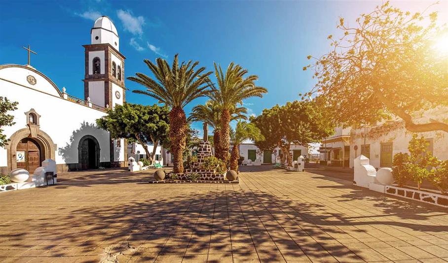 Flights to Lanzarote 