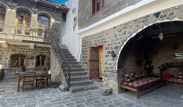 Diyarbakır Kültür Hasan Paşa Hanı