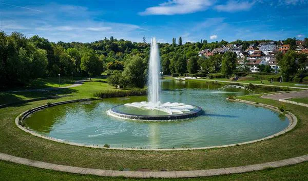 Stuttgart Mutfak Zielone U (Das Grüne U)