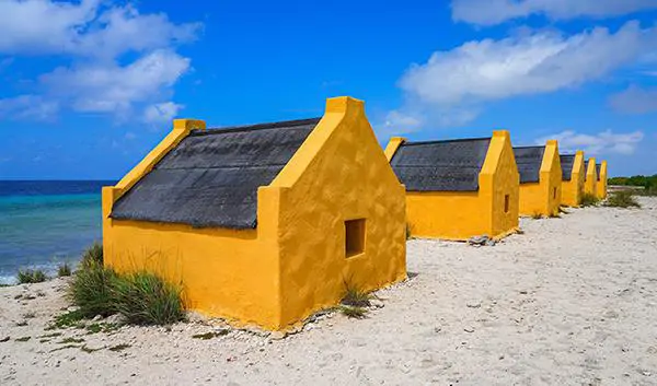 Kralendijk City Life Red Slave Huts