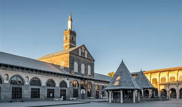 Diyarbakır Kültür Diyarbakır Ulu Camii